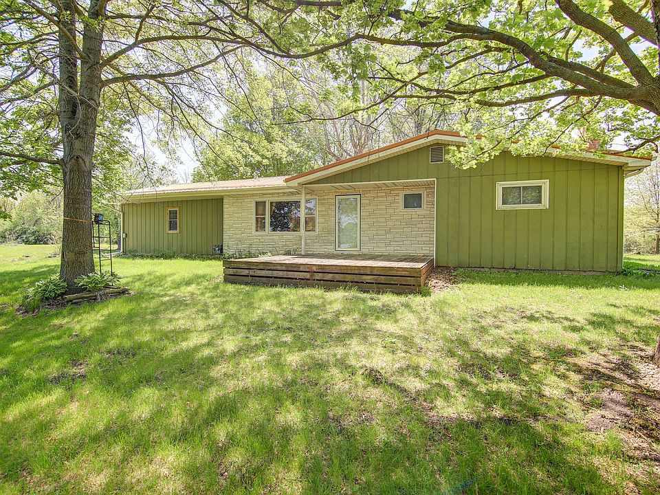 134 Summer Rd, Dixon, IL 61021 Zillow