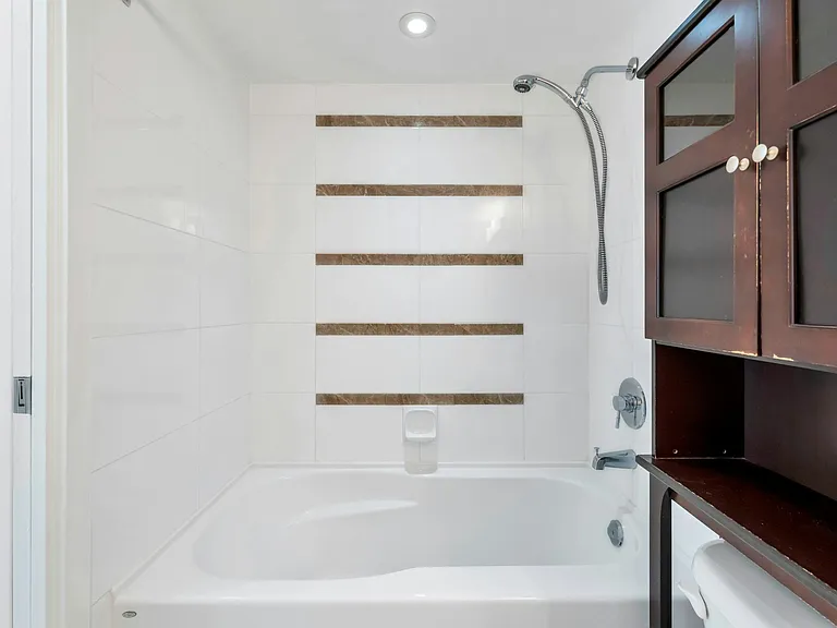 928 Homer St #1601 — Photo 18