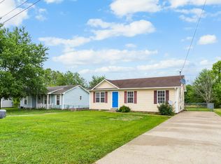 313 Ashley St, Oak Grove, KY 42262