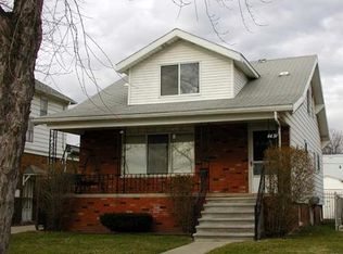 8037 Menge Ave, Center Line, MI 48015