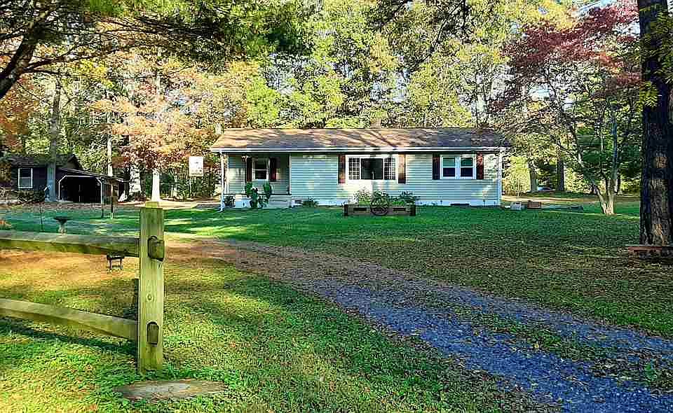1st image of 36 Dove Dr