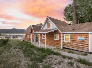 40330 Lakeview Dr, Big Bear Lake, CA 92315