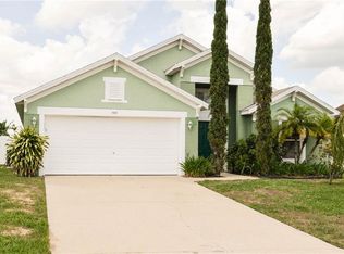 103 Argyle Gate Loop Rd, Dundee, FL 33838