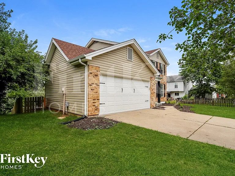 4 Winslow Ct — Photo 2