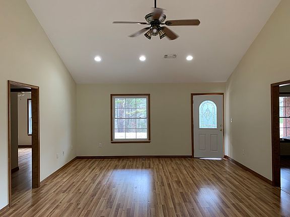 2nd image of 5074 County Road 216