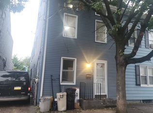 713 Anderson St #1, Trenton, NJ 08611