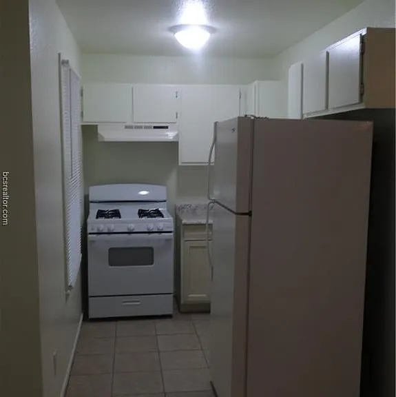 510 Avondale Ave #7 — Photo 6