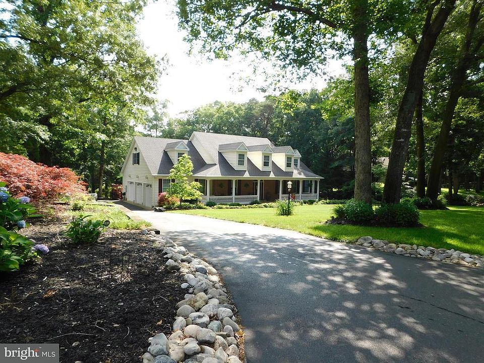 1st image of 30963 Dogwood Dr