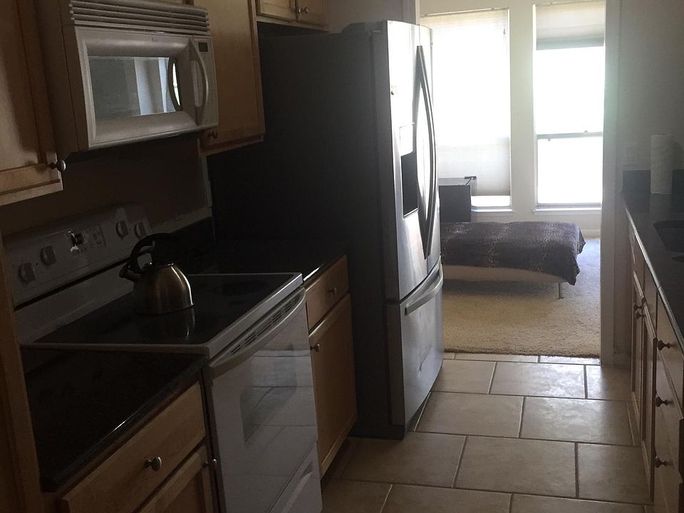 1st image of 2831 Geary Pl Unit 2908