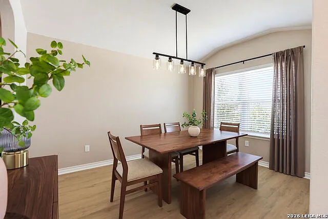 6319 Encore Oaks — Photo 4