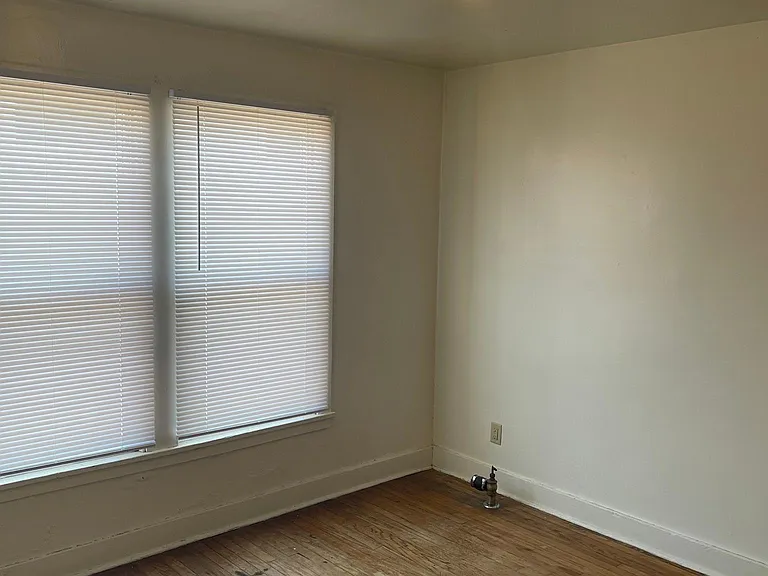 635 S Dodge St #3 — Photo 11