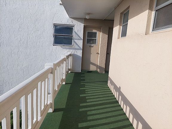 2nd image of 3776 Inverrary Blvd APT 206R