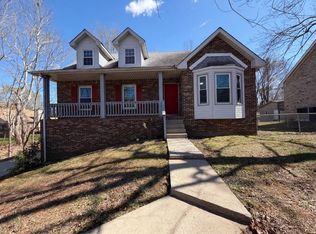 1157 Woodbridge Dr, Clarksville, TN 37042