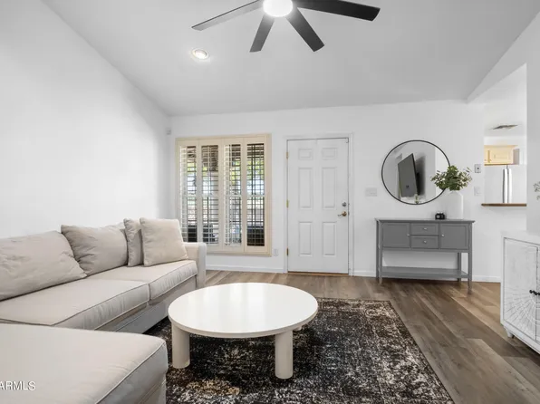 8140 N 107 Avenue #105, Peoria, AZ 85345