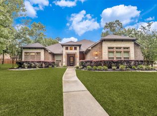 3500 Woods Estates Dr, Conroe, TX 77304