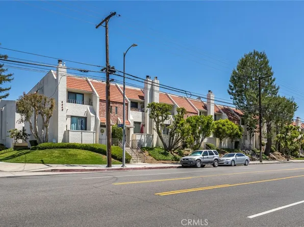 6540 Hayvenhurst Ave Unit 12, Van Nuys, CA 91406