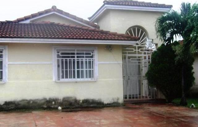 1st image of 12389 NW 97th Pl