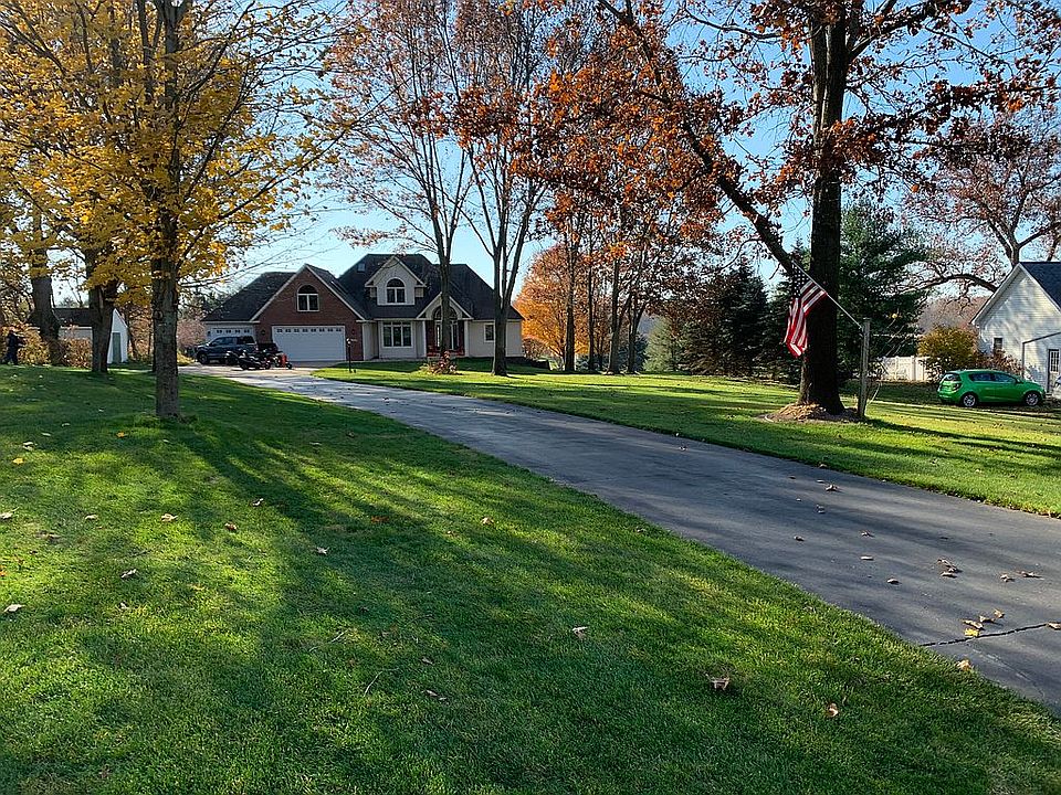 1st image of 22595 Vineyard Cir