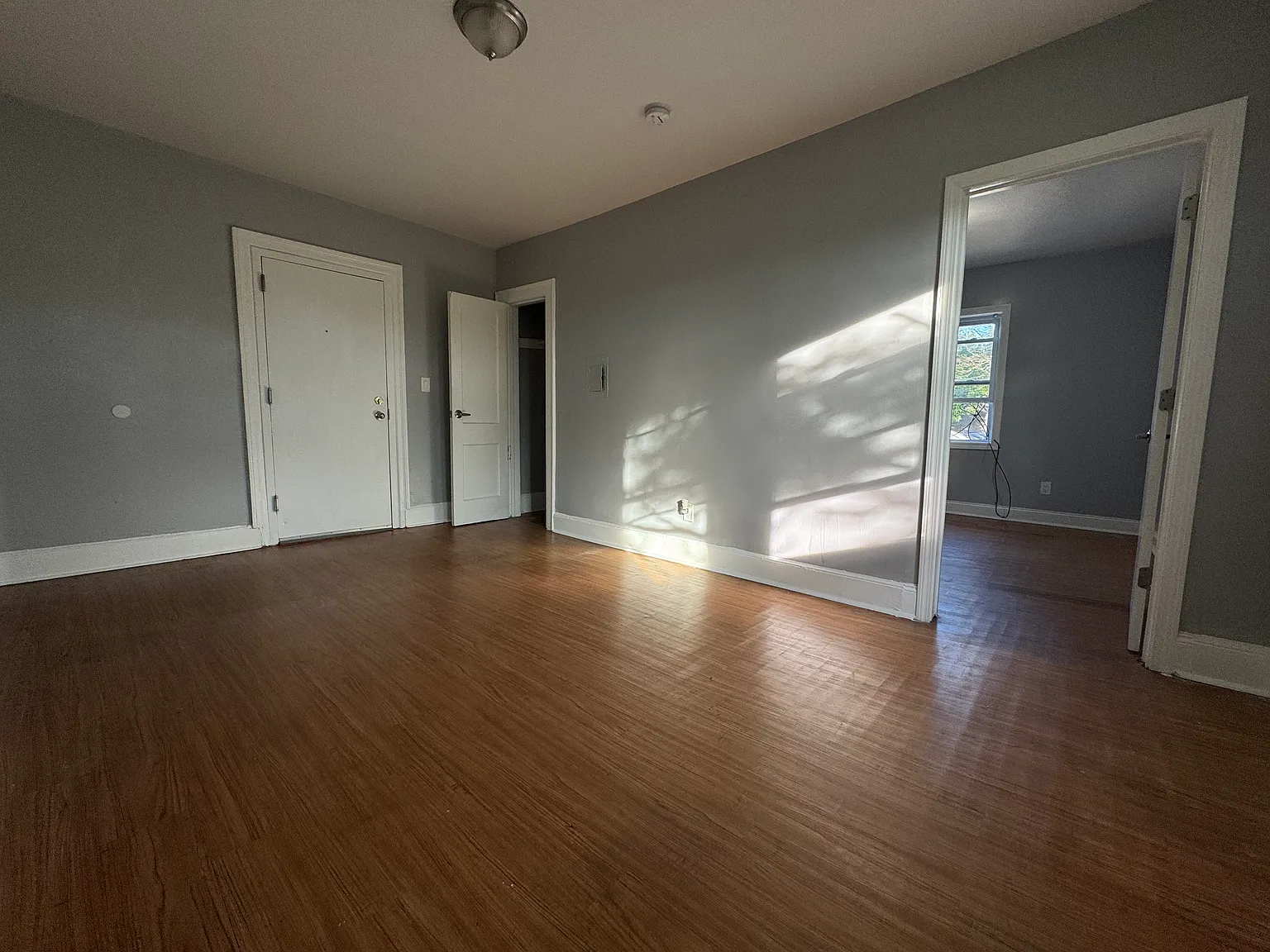 Studio, 600 sqft, $1,325 — Photo 2
