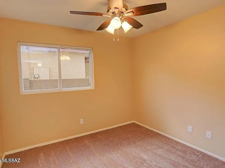 727 W Buffalo Grass Dr — Photo 18