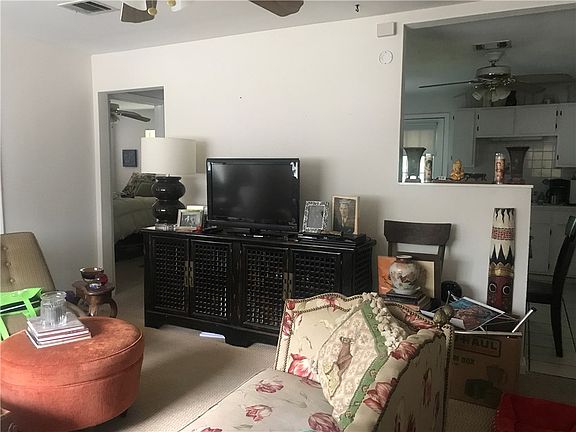 2nd image of 5016 Avenue F