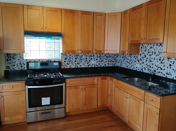 3527 S Lowe Ave Floor 2, Chicago, IL 60609