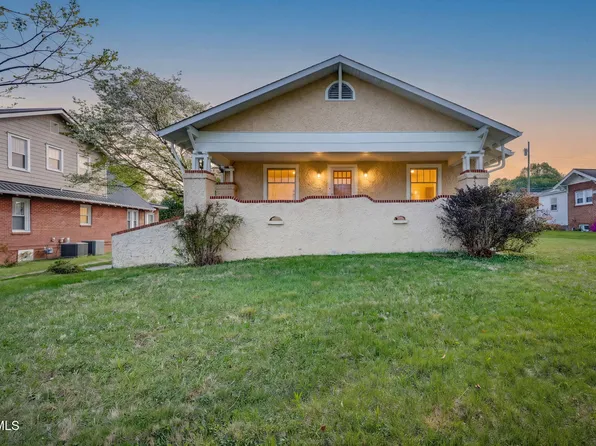 302 Daytona Ave, Elizabethton, TN 37643