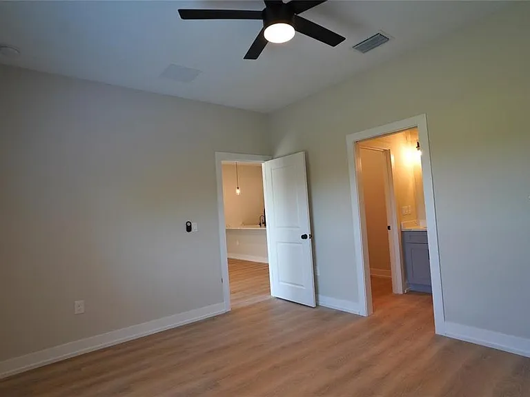12030 Tetzel Ave — Photo 6
