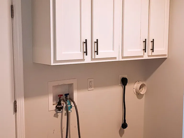 160 Turner Ave #2 — Photo 5