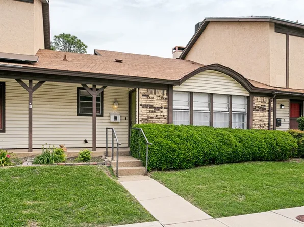 2019 Clubridge Dr, Carrollton, TX 75006