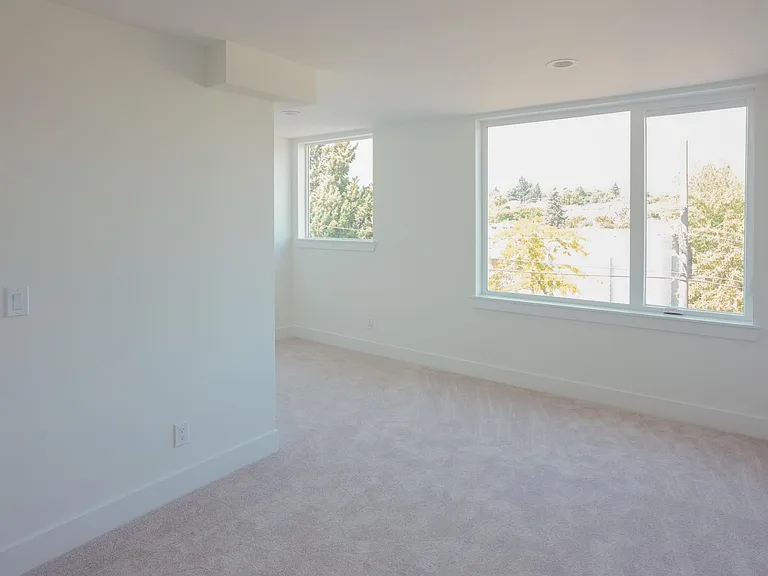 2843 S Myrtle St — Photo 17