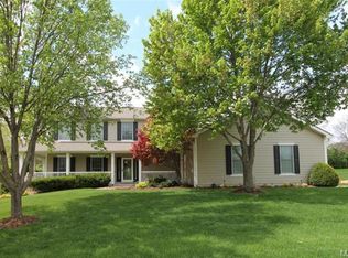 421 Round Tower Dr W, Saint Charles, MO