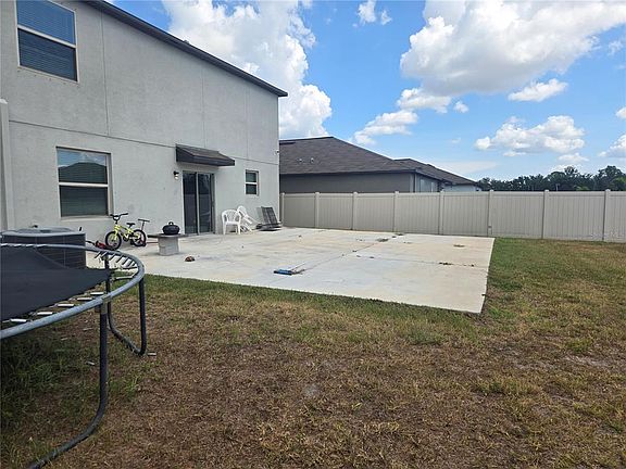 4th image of 1876 Colding Dr