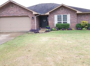 42 Pecan Valley Cir, Nash, TX 75569