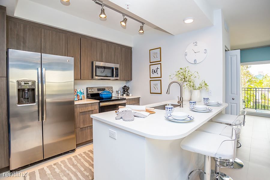 1st image of 3575 W 94th St #586