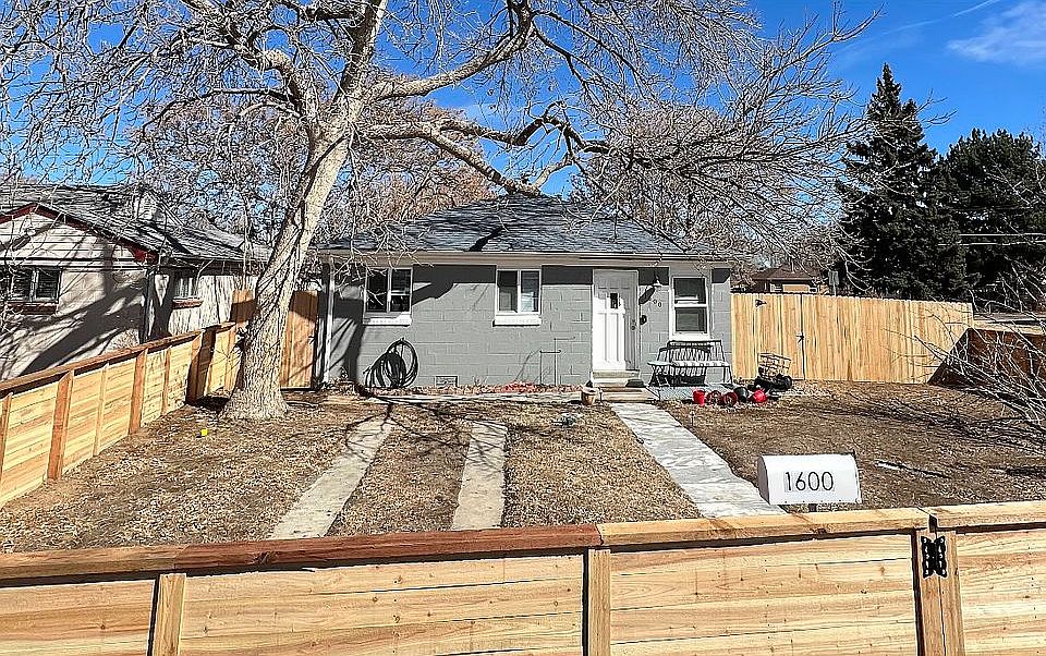 1st image of 1600 Valentia St