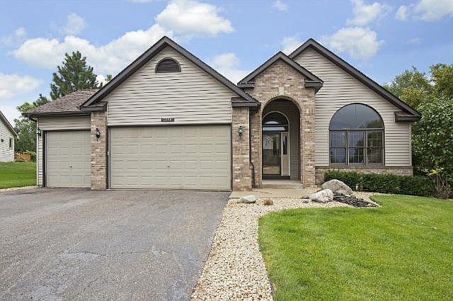 1st image of 3306 Rolling Hills Dr
