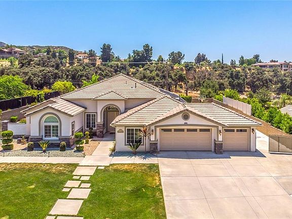2nd image of 36403 Cherrywood Dr