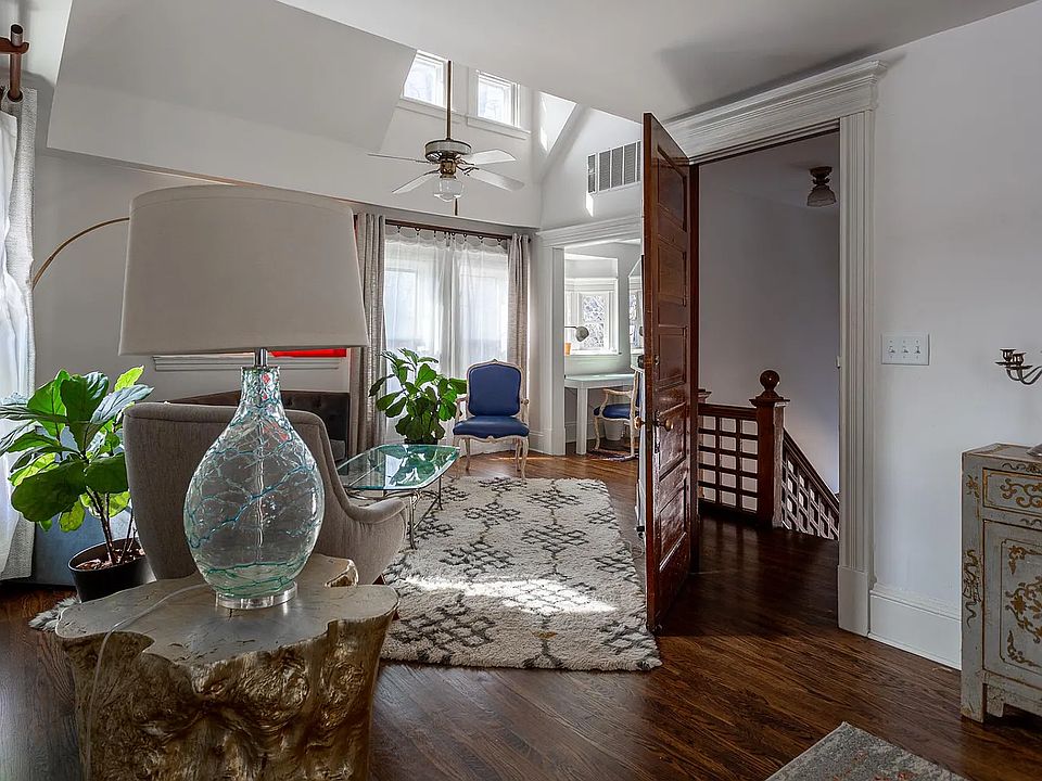 1st image of 2447 Girard Ave S #2