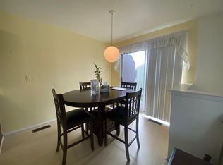 42526 Saratoga Rd #42526, Canton, MI 48187