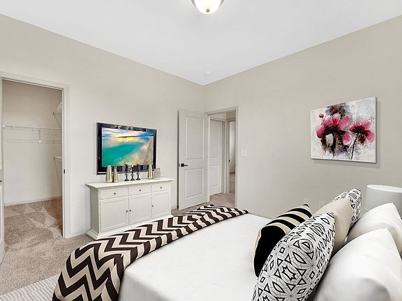 3rd image of 14221 S Polk St #11325