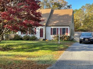 23 Bracken Fern Rd, Marstons Mills, MA 02648