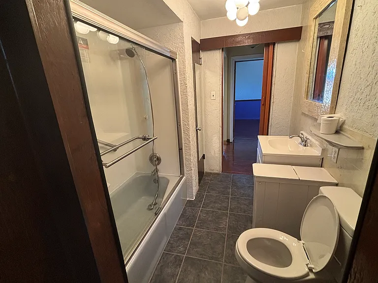 96 Moger Dr — Photo 22