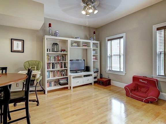 3rd image of 534 E 8th St #2