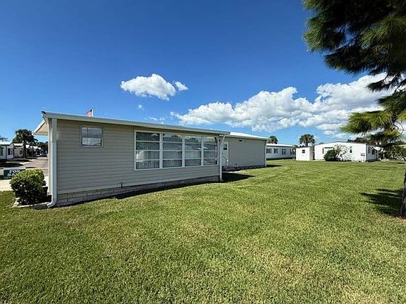 3rd image of 1071 Donegan Rd #1525