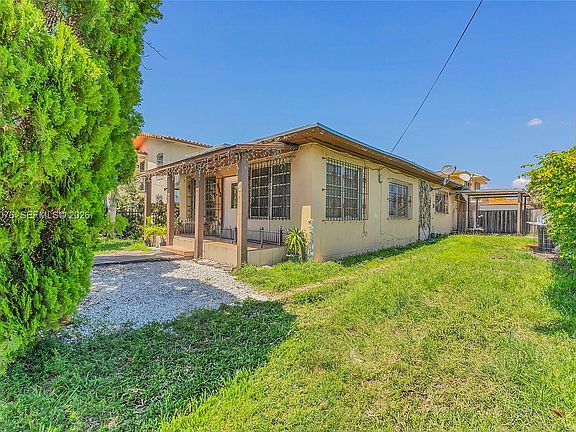 2nd image of 503 NW 43rd Pl