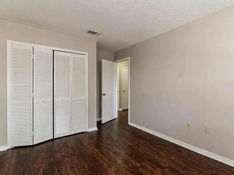 116 Whitehall Way — Photo 15