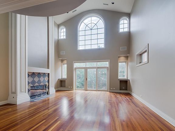 2nd image of 1522 N Cleveland Ave #3