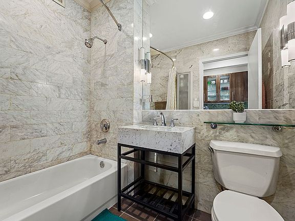 5th image of 1 Wall Street Ct APT 904
