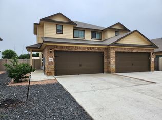 1531 Lucille St, Seguin, TX 78155